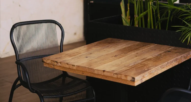 optim-pexels-scott-webb-2451264